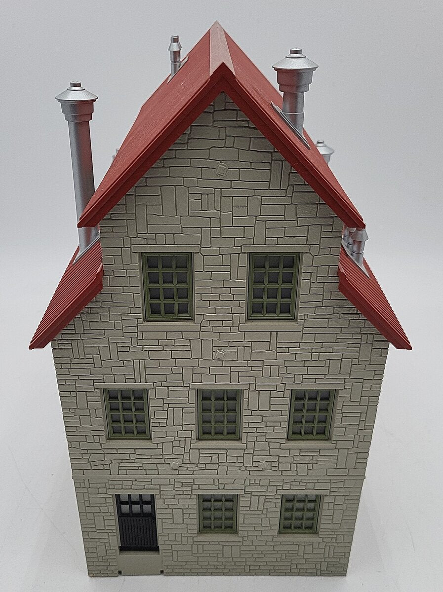 MTH 30-90188 O Granary Layout Building Gray Stone w/Red Oxide Roof EX