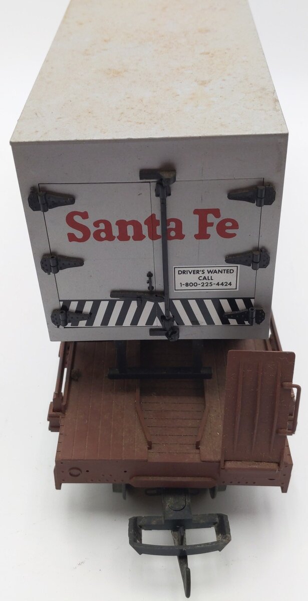 USA Trains R17045 G Santa Fe Piggy Back Flat Car, Silver/Brown #F3225 EX