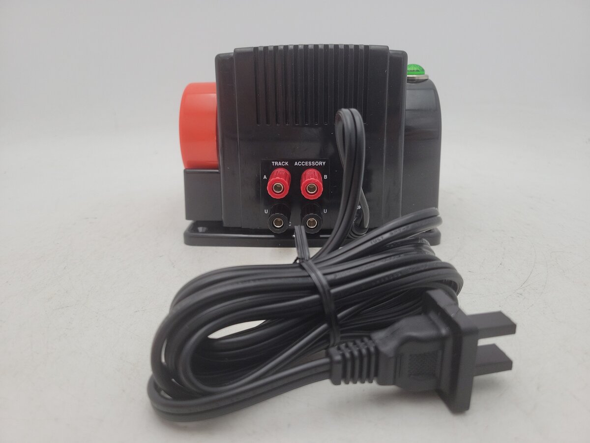 Lionel 6-14198 O Gauge CW-80 80 Watt Transformer EX/Box
