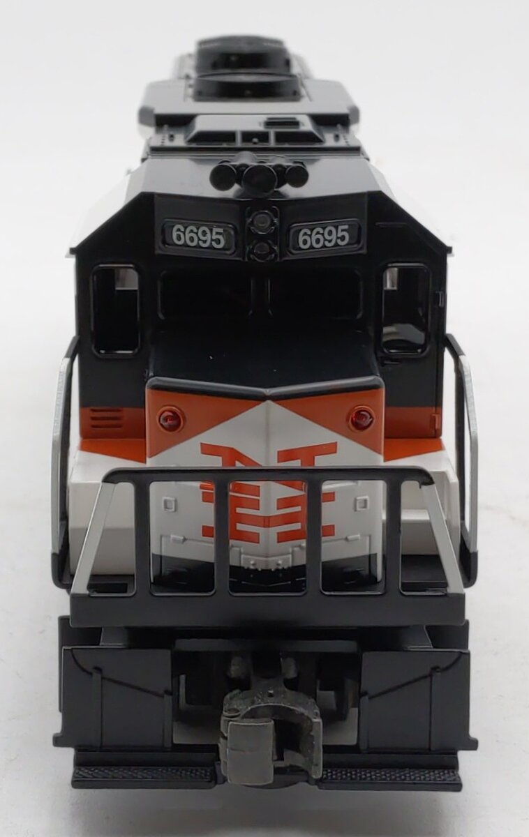 Williams GP38-208D O Gauge New Haven GP-38 Dummy Locomotive #6695 EX/Box