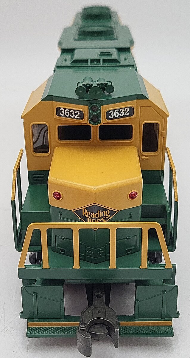 Williams GP38-213D O Gauge Reading GP-38 Locomotive Dummy #3632 EX/Box