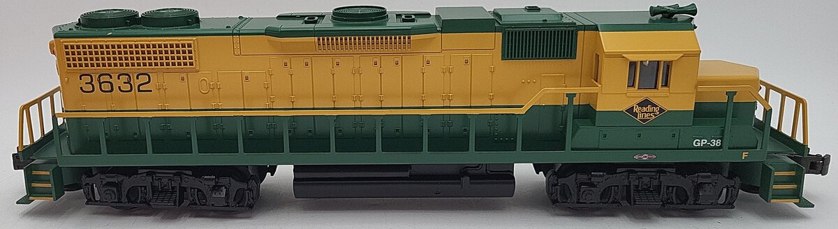 Williams GP38-213D O Gauge Reading GP-38 Locomotive Dummy #3632 EX/Box