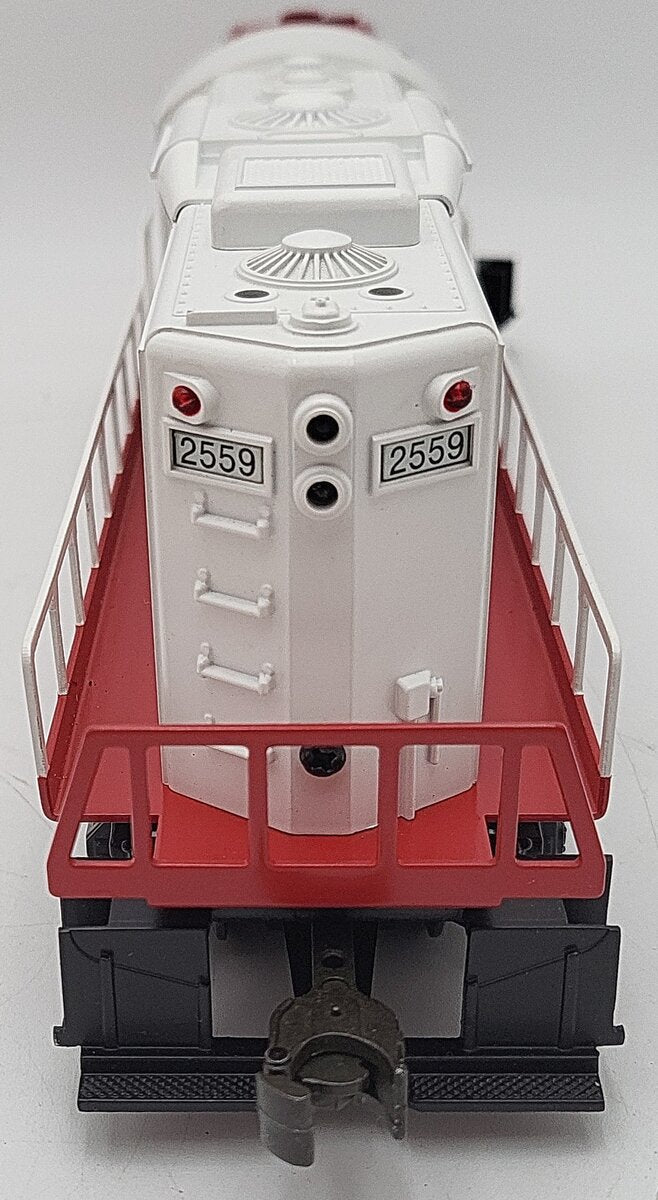 Williams GP-9-234D Soo Line GP-9 Non-Powered Diesel Locomotive #2559 EX/Box