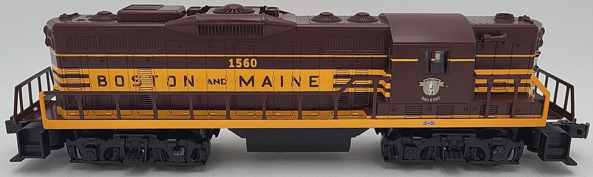Williams GP-9-203 O Gauge Boston & Maine GP-9 Diesel Engine Cab #1560 LN/Box
