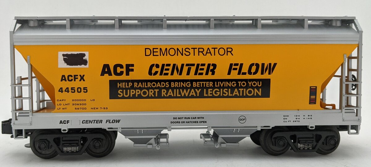 MTH 20-97423 O Gauge ACF Demo 2-Bay Centerflow Hopper #44505 EX