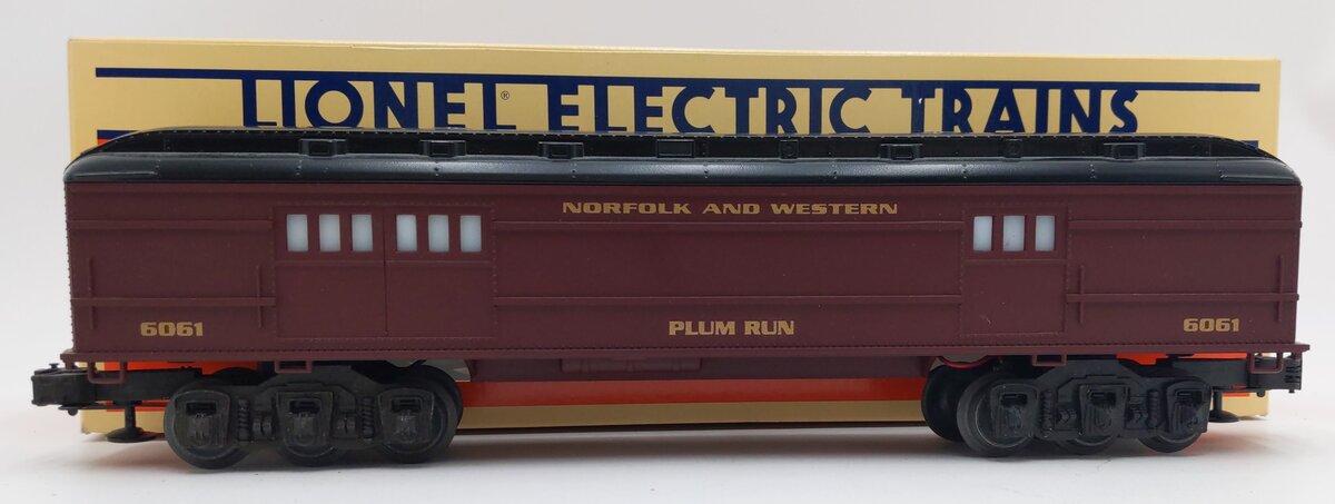 Lionel 6-16061 O Gauge Norfolk & Western "Plum Run" Baggage Car EX/Box