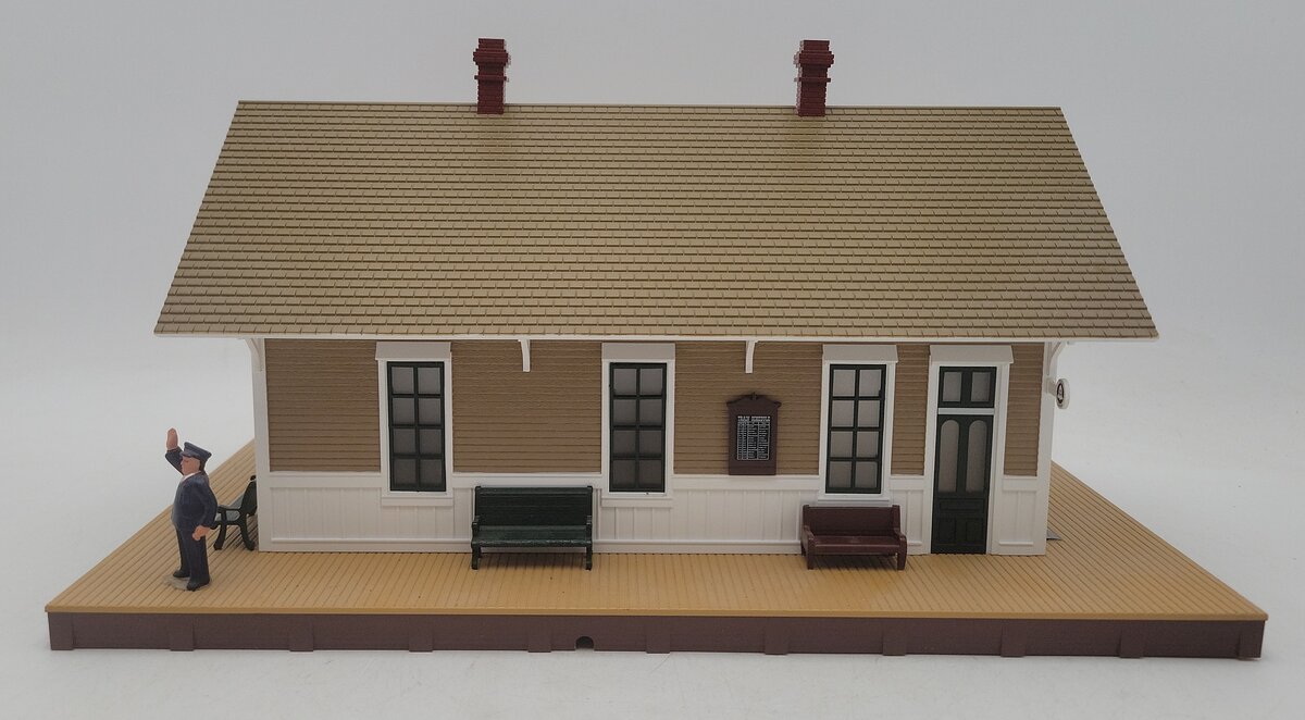 MTH 30-90302 O Gauge Tan/Green Country Passenger Depot VG/Box