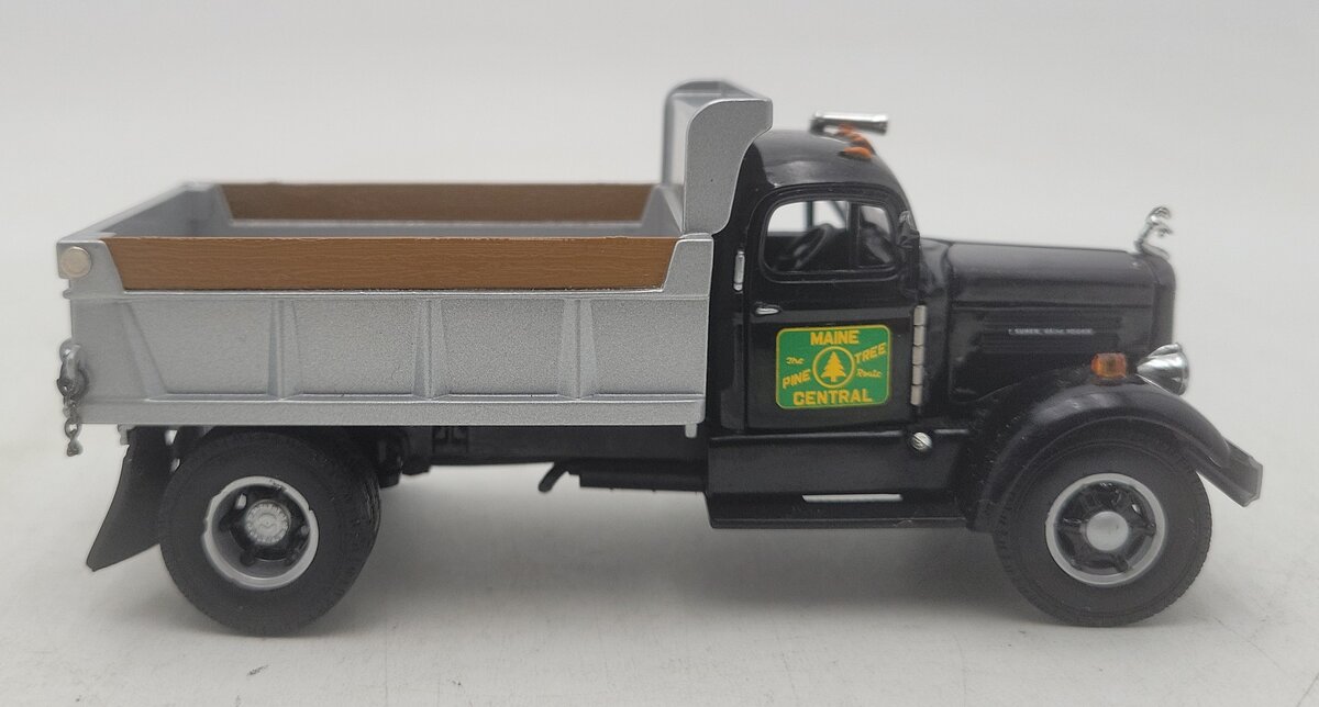 SpecCast 38030 1:50 Maine Central Forest Service Truck Replica EX/Box