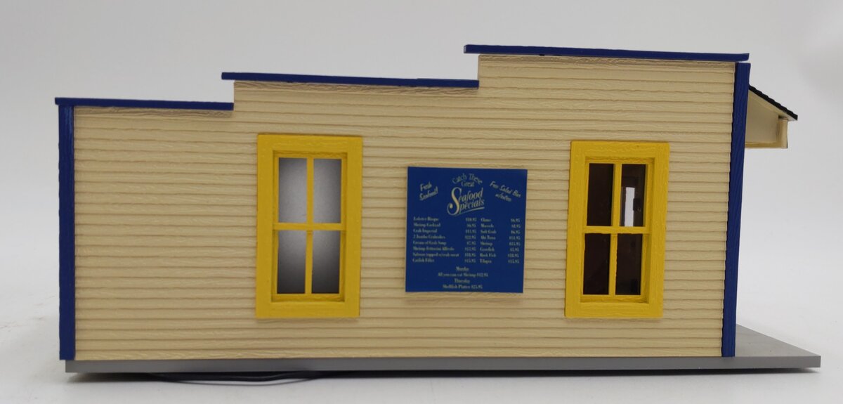 MTH 30-90296 O Gauge Dockside Bill’s Seafood Small Country Store EX/Box