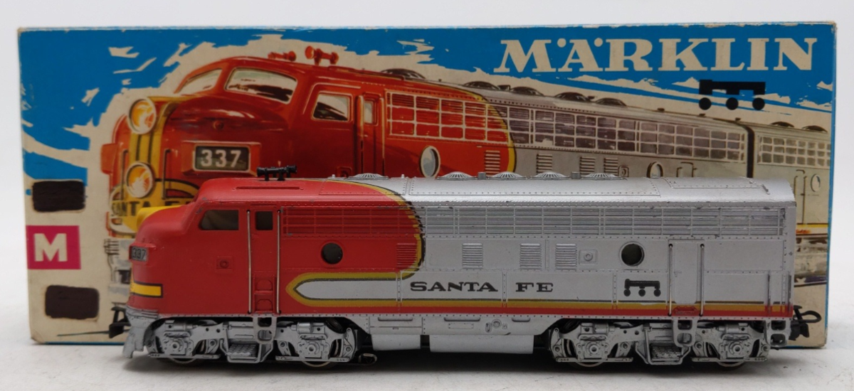 Marklin 3060 Santa Fe EMD F7 Powered Diesel Locomotive VG/Box