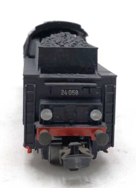 Marklin 3003 HO Scale BR 24 Steam Locomotive and Tender EX/Box