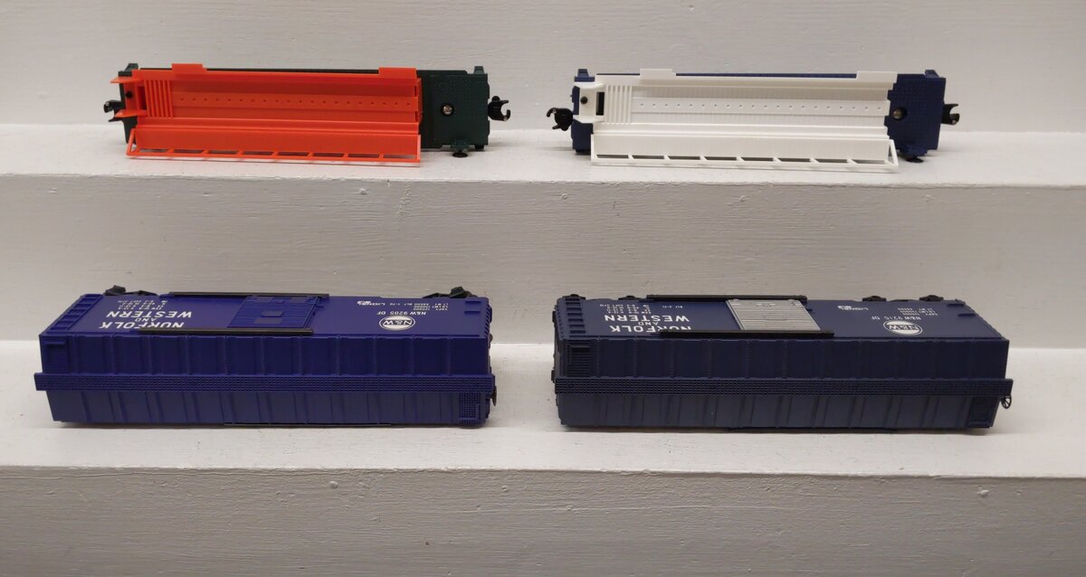 Lionel O Gauge Assorted Freight Cars: 9205, 9215, 6-16320, 6-16301 [4] EX/Box