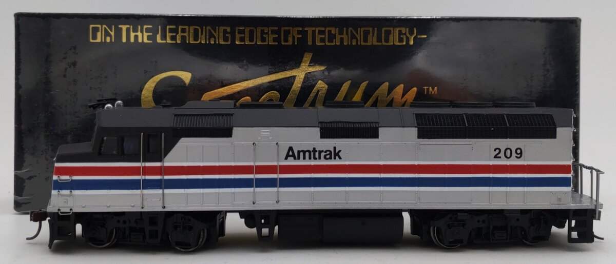 Spectrum 87012 HO Scale Amtrak EMD F40 PH Diesel Locomotive #209 EX/Box