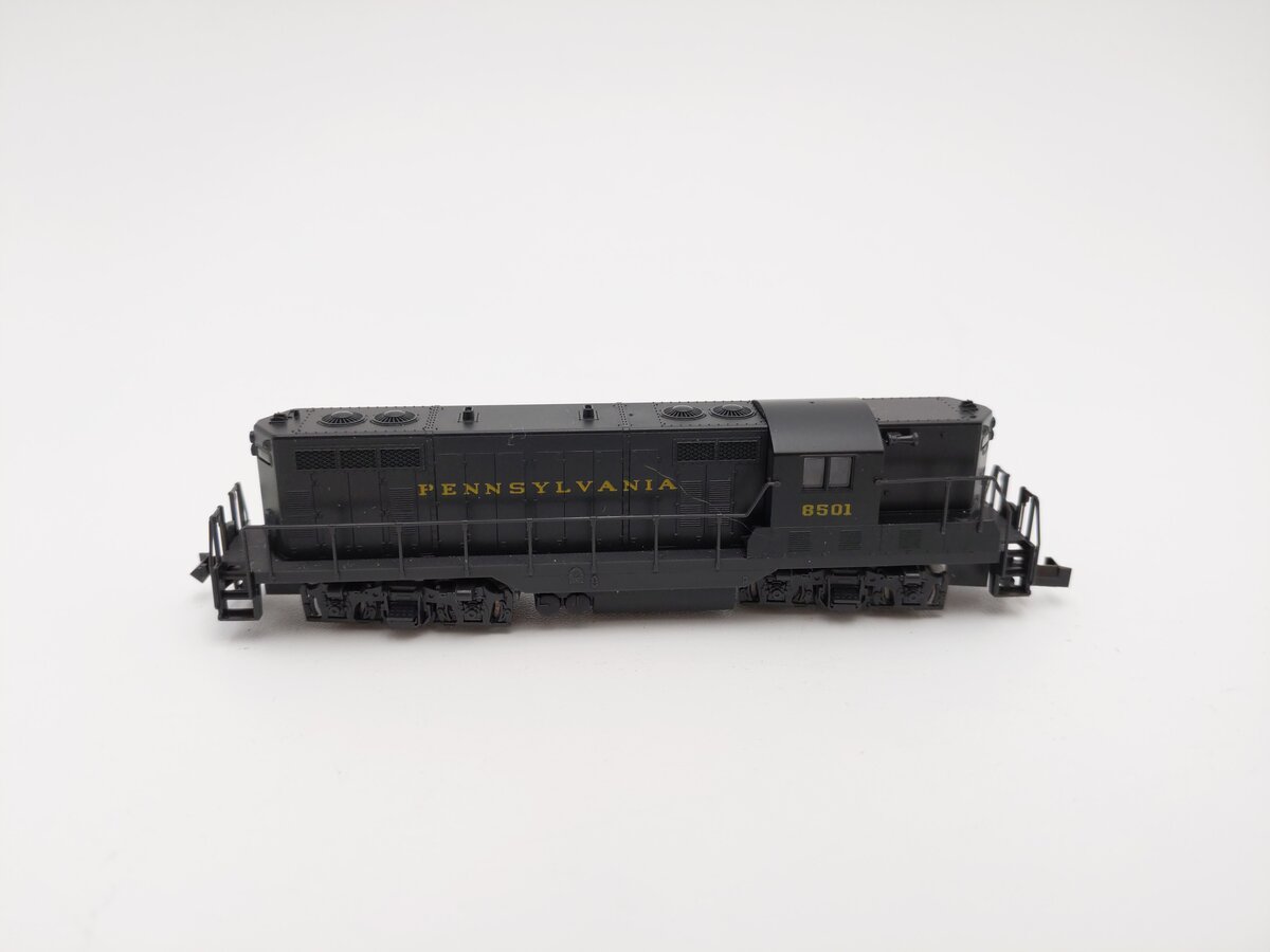 Atlas N Scale Pennsylvania GP-7 Diesel Locomotive #8501 EX