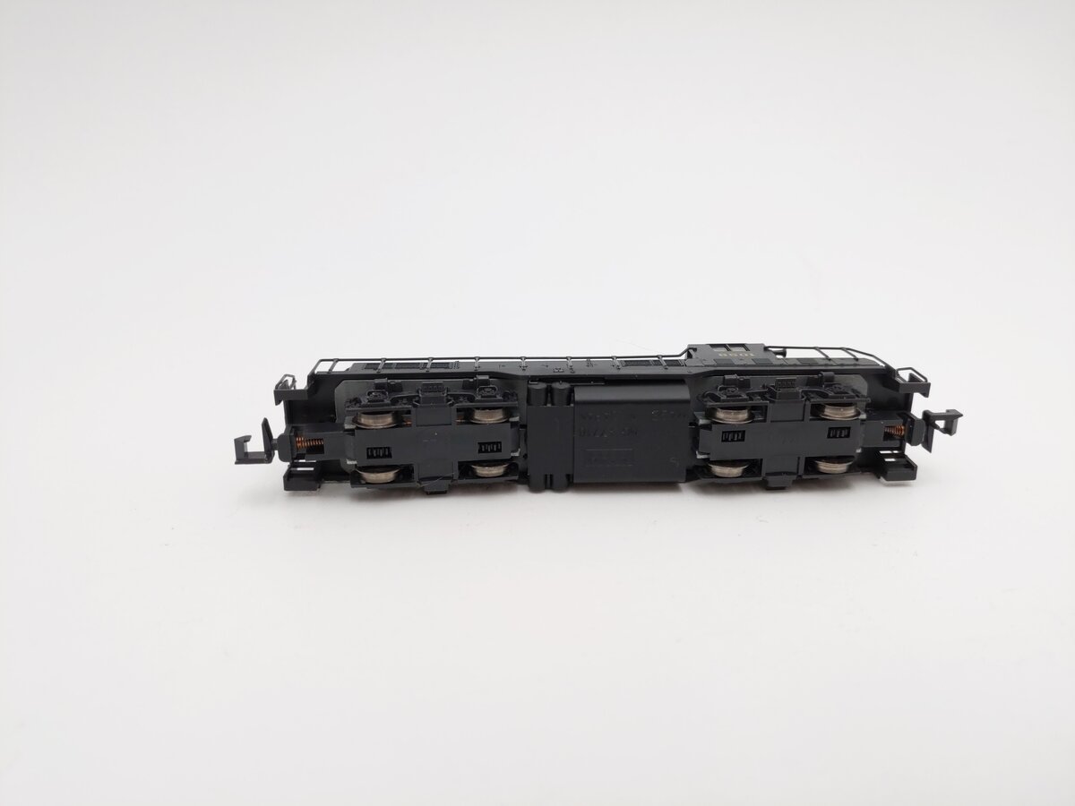 Atlas N Scale Pennsylvania GP-7 Diesel Locomotive #8501 EX
