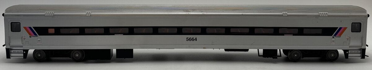 Atlas 7234-1 O Gauge NJ Transit Coach (2 Rail) #5664 VG/Box