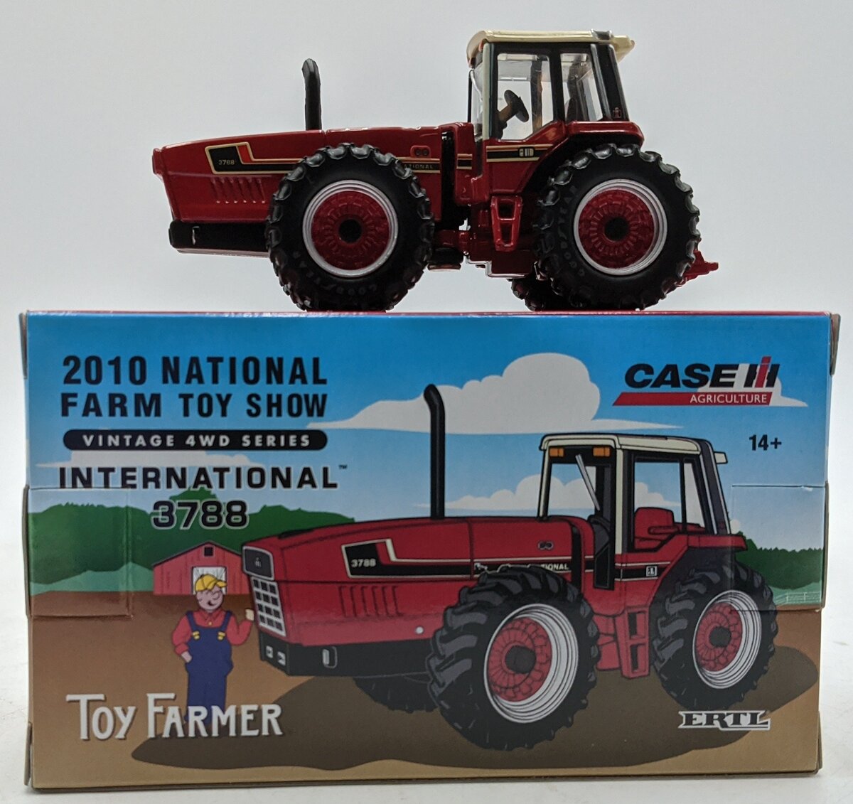 Ertl 14778A 1:64 Diecast International 3788 Tractor 2010 National Farm Toy Show NIB