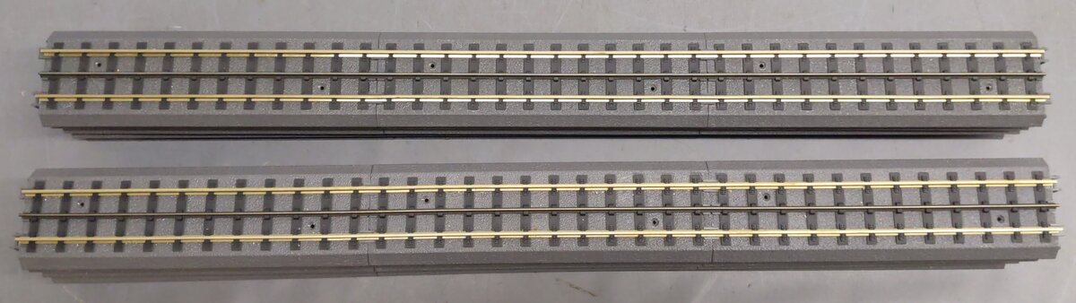 MTH 40-1019 O RealTrax 30" Straight Section (10) EX