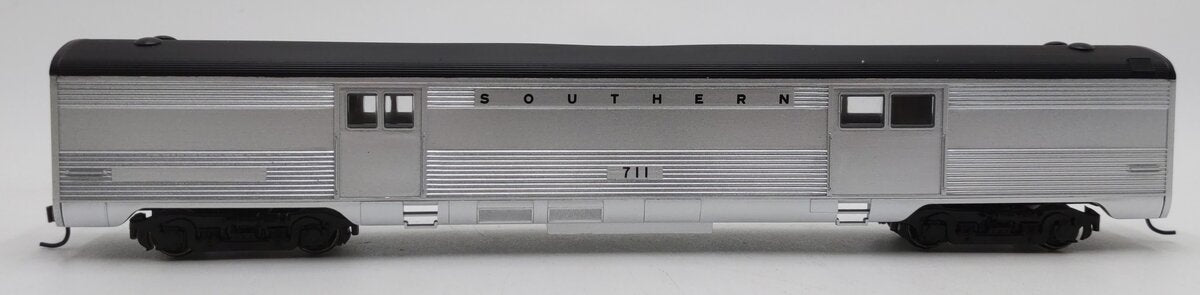 Athearn 79051 HO Scale Southern Streamline Baggage Car #711 EX/Box