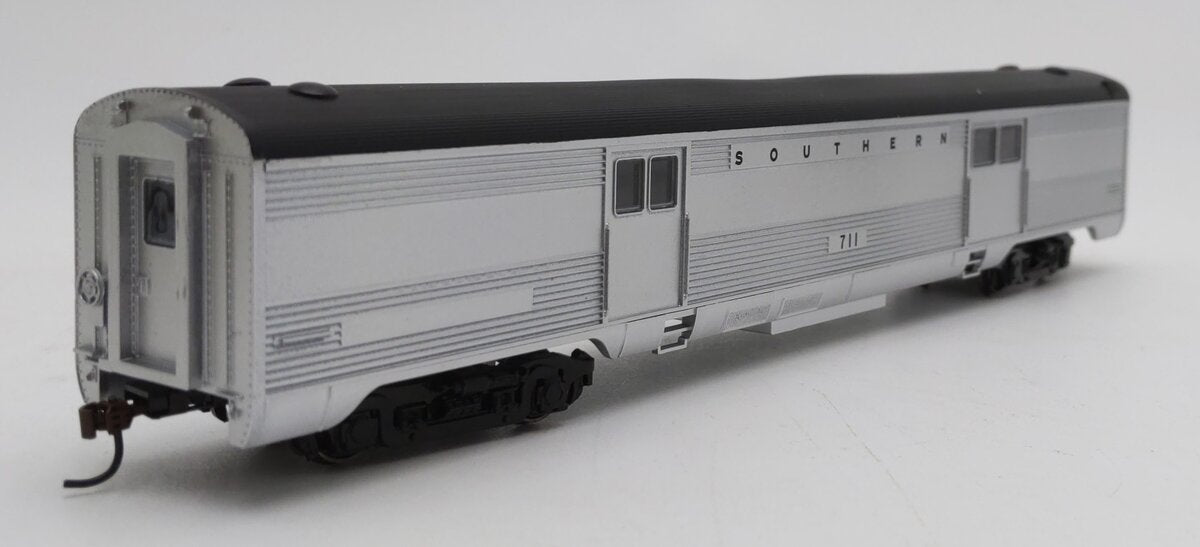 Athearn 79051 HO Scale Southern Streamline Baggage Car #711 EX/Box