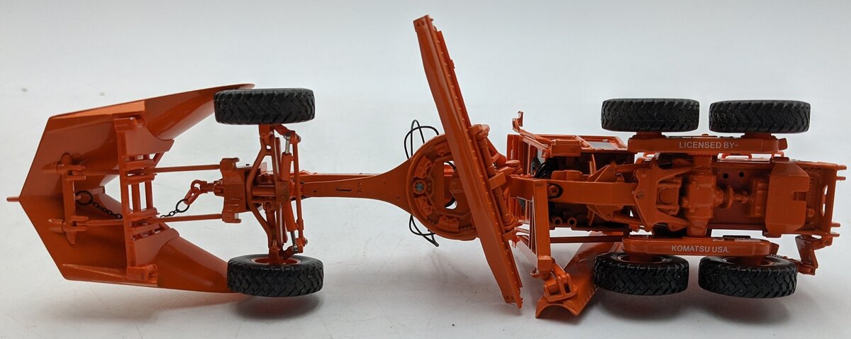 First Gear 59-3085 1:50 Diecast Komatsu GD655 Motorgrader with Snow Plow LN/Box