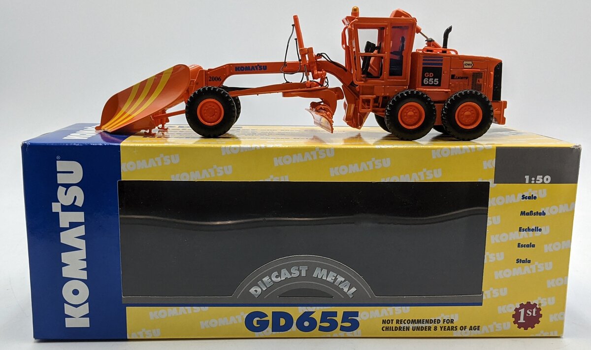 First Gear 59-3085 1:50 Diecast Komatsu GD655 Motorgrader with Snow Plow LN/Box