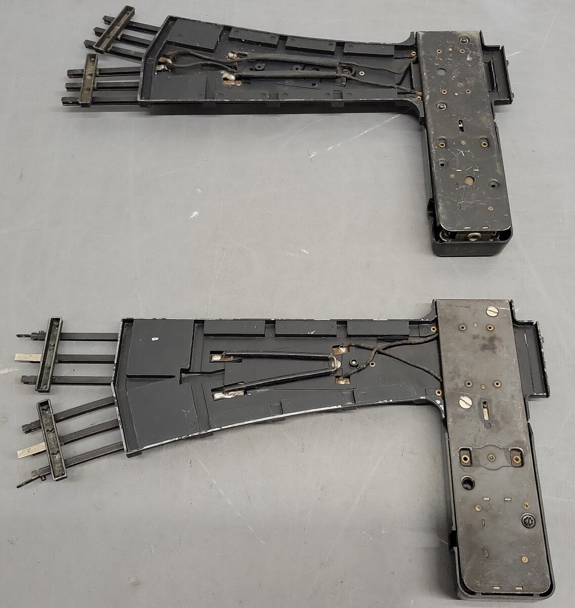 Lionel 731 Vintage O Prewar O72 T-Rail Remote Switch Pair VG