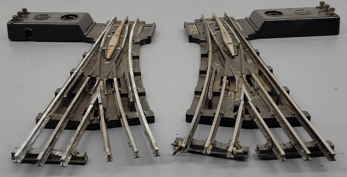 Lionel 731 Vintage O Prewar O72 T-Rail Remote Switch Pair