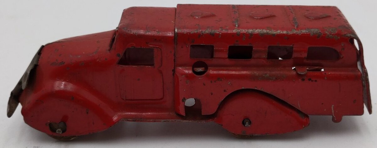 Marx Vintage O Gauge Wyandotte Pressed Steel Tanker Car Toy