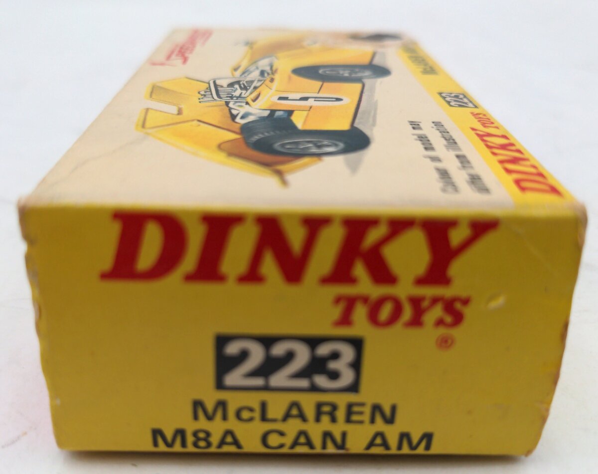 Dinky 223 Mclaren M8A Can AM VG/Box
