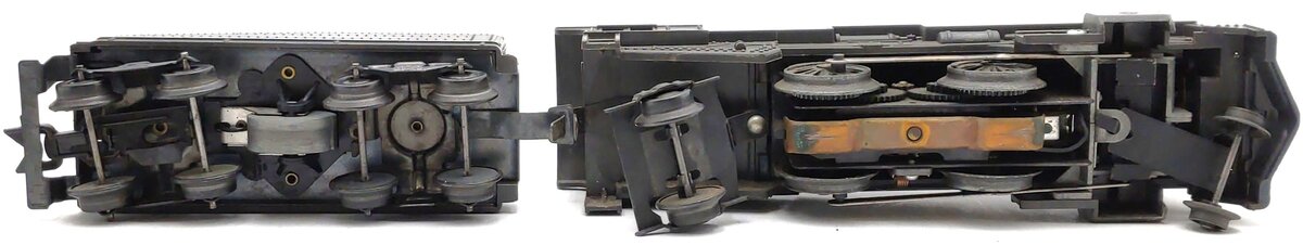 Marx 1666 Vintage O 2-4-2 Santa Fe Steam Locomotive & Tender VG