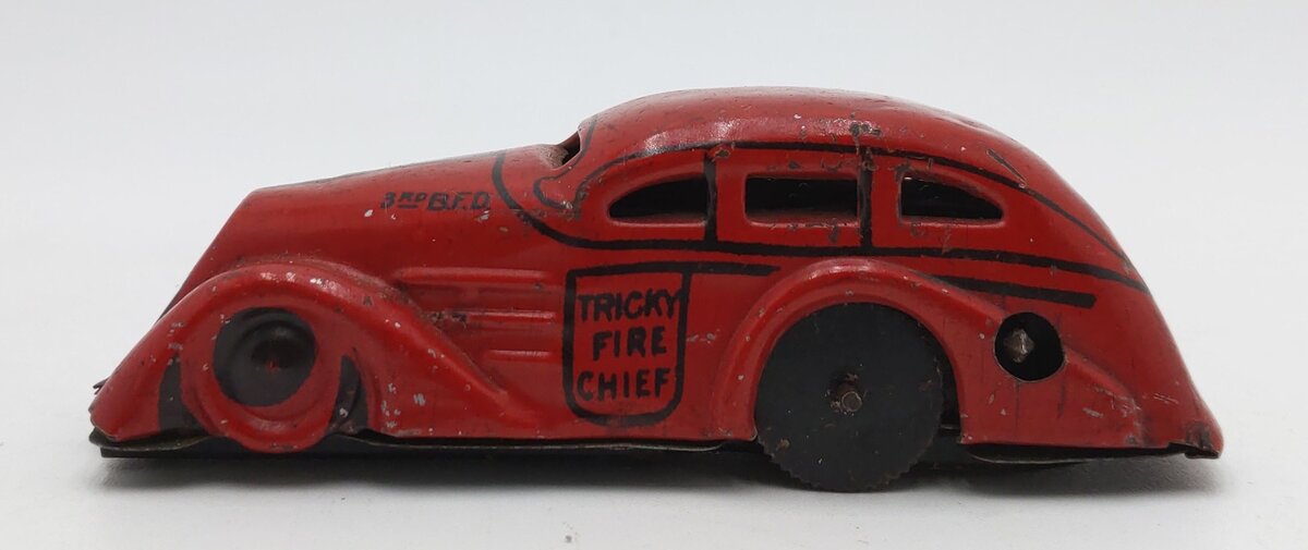 Marx 1930's Tin Plate Tricky Fire Chief Wind Up Car W/O Key VG