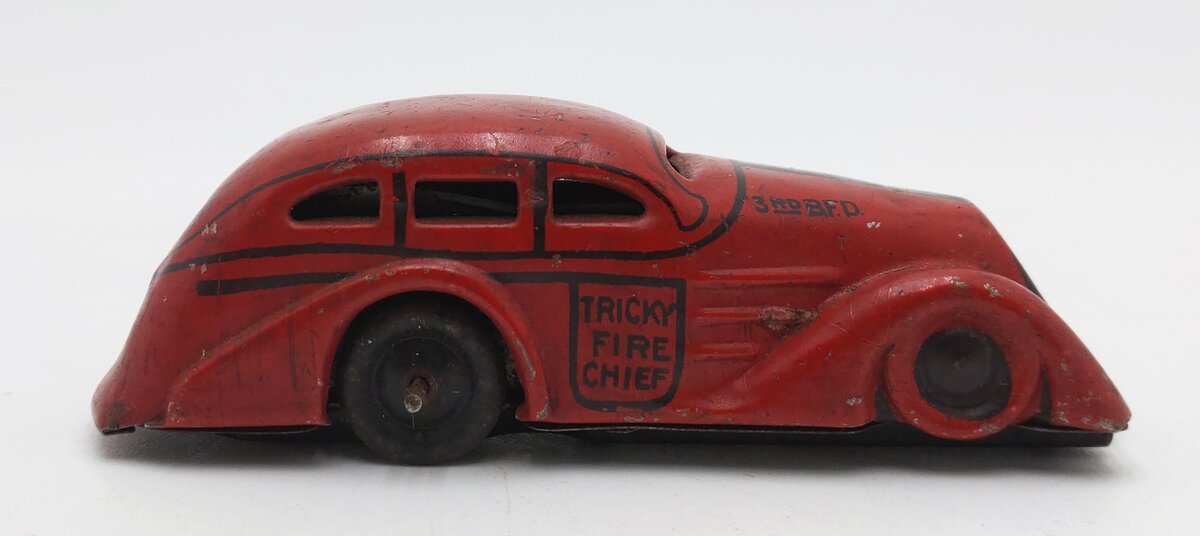 Marx 1930's Tin Plate Tricky Fire Chief Wind Up Car W/O Key VG