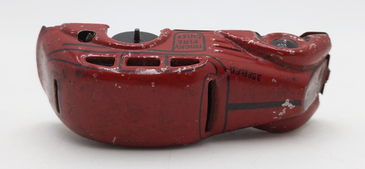 Marx 1930's Tin Plate Tricky Fire Chief Wind Up Car W/O Key VG