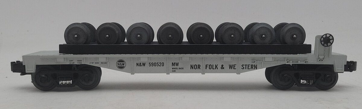 MTH 30-76695 O Gauge Norfolk & Western Flat Car w/ 8-Wheel Set #590520 EX