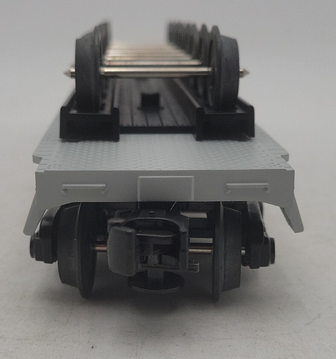MTH 30-76695 O Gauge Norfolk & Western Flat Car w/ 8-Wheel Set #590520 EX