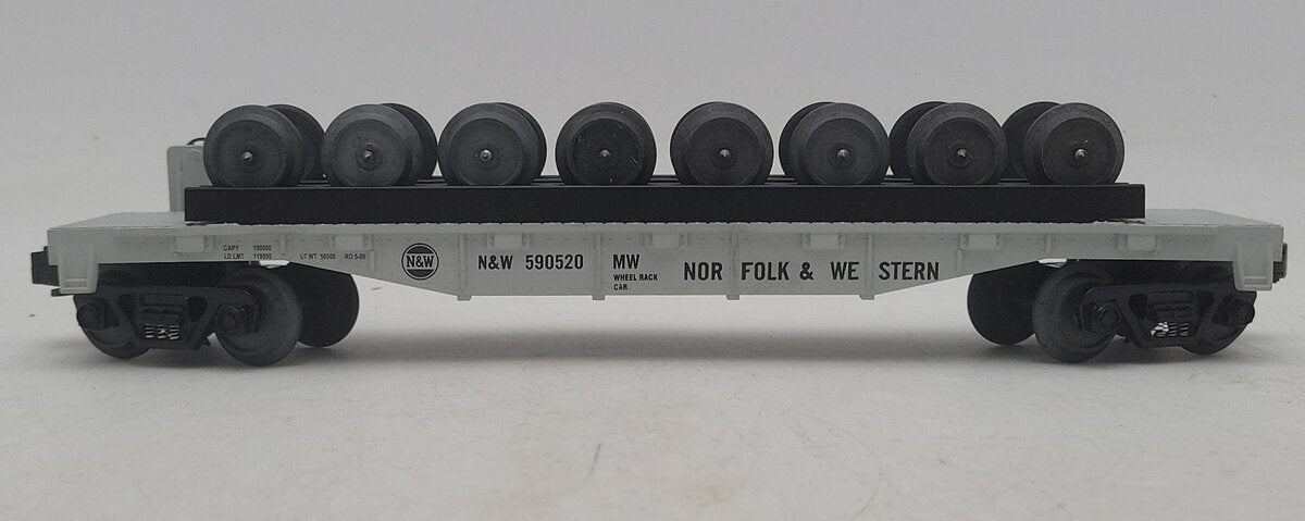 MTH 30-76695 O Gauge Norfolk & Western Flat Car w/ 8-Wheel Set #590520 EX