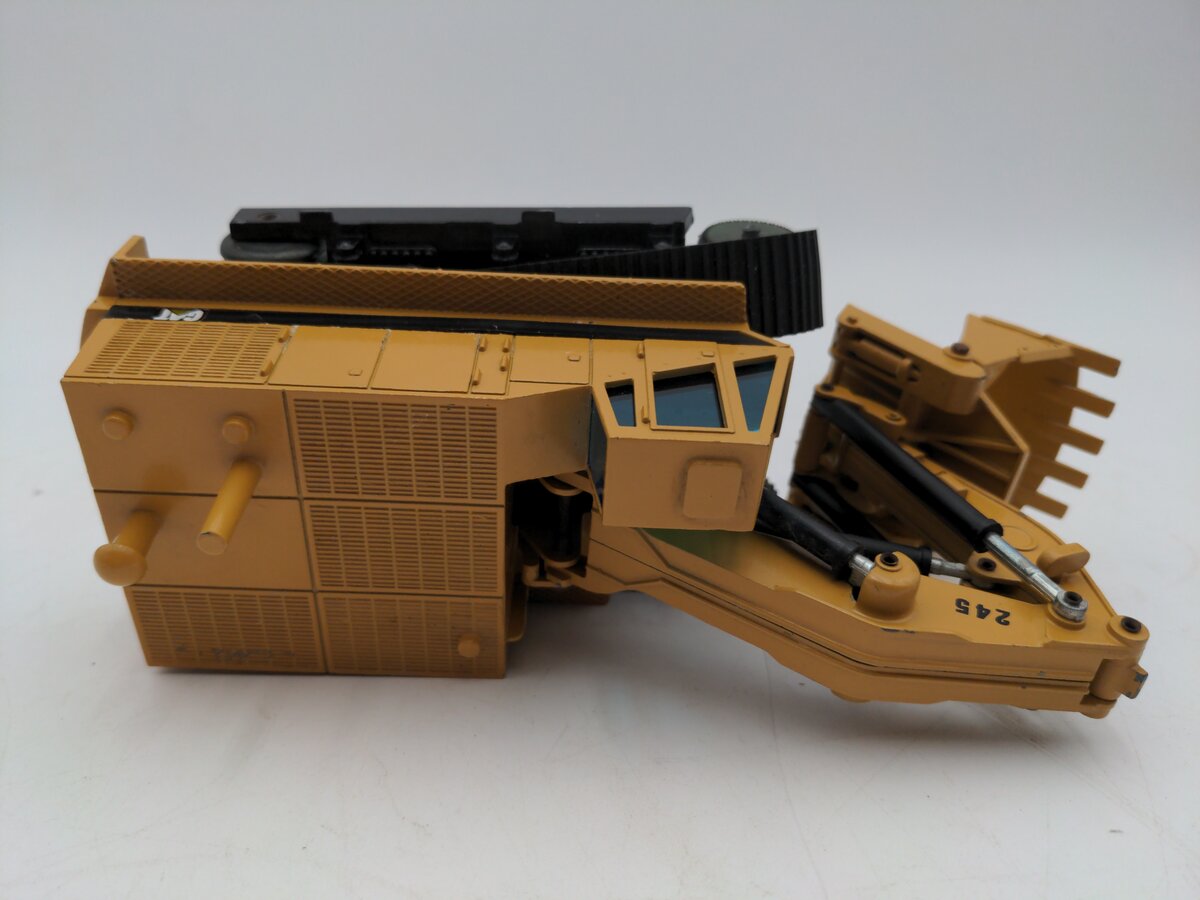 NZG 160-177 1:50 Scale Diecast 245 Excavator Forward Digger EX