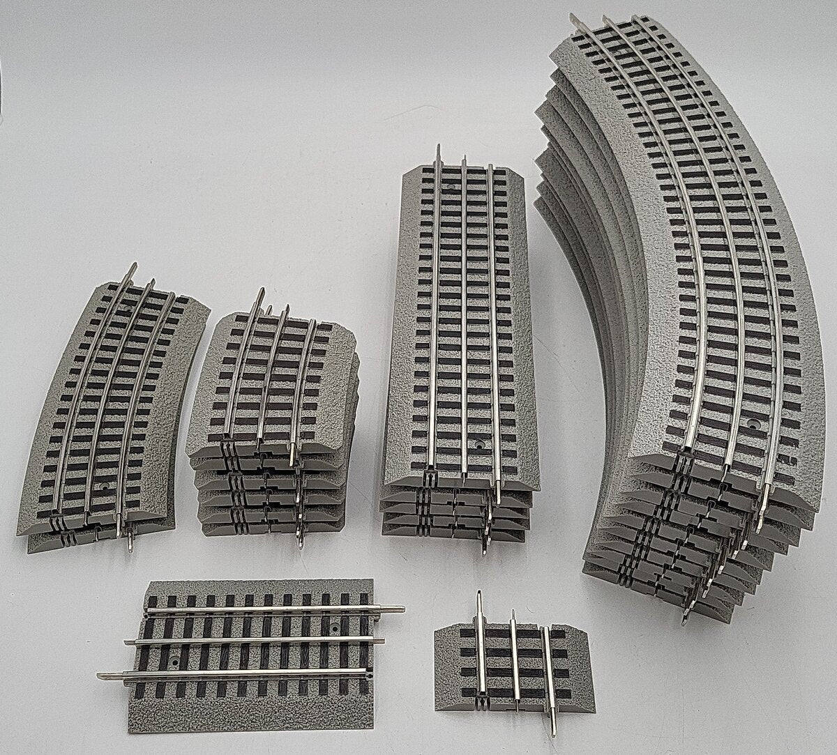 Lionel O FasTrack Sections: 612015, 612022, 612014, 612023, 612024, 612026 [25] EX