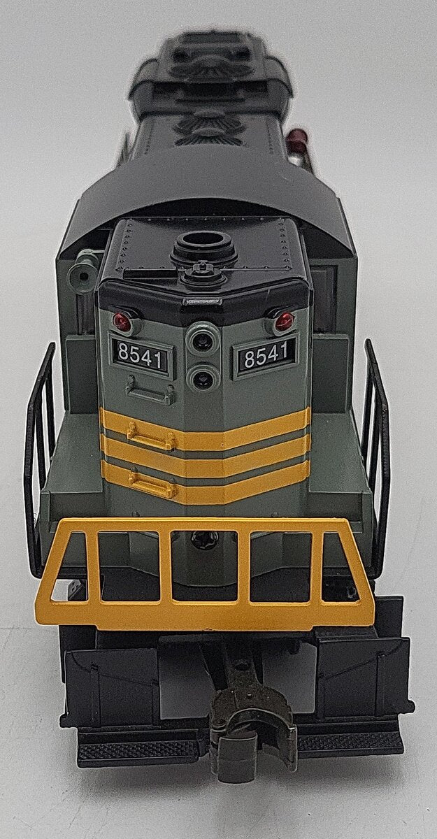 Williams GP-9-206D O Canadian Pacific GP-9 Dummy Diesel Locomotive #8541 EX