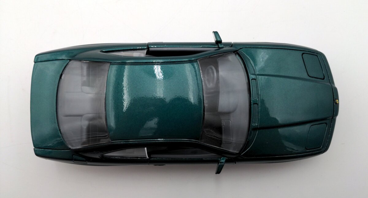 Schabak Modell 1630 1:24 Scale Diecast BMW 850i LN/Box
