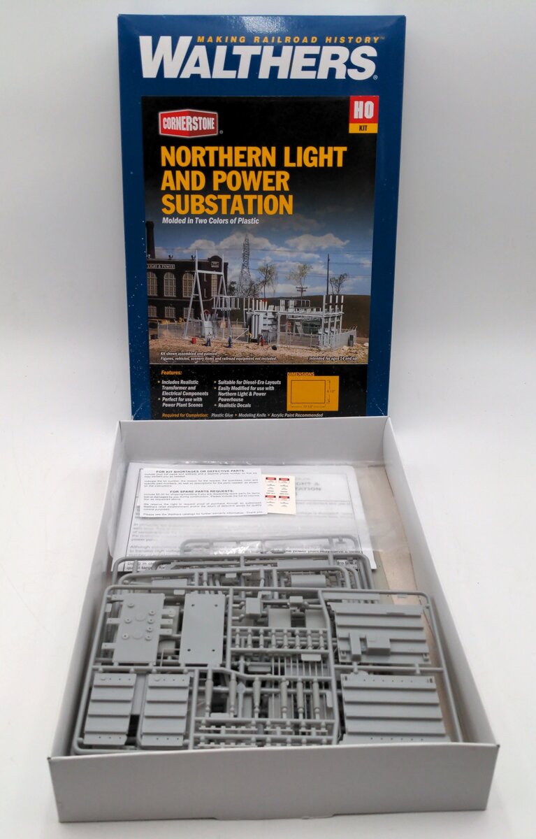 Walthers 933-3025 HO Scale CornerStone Northern Light & Power Substation Kit LN/Box