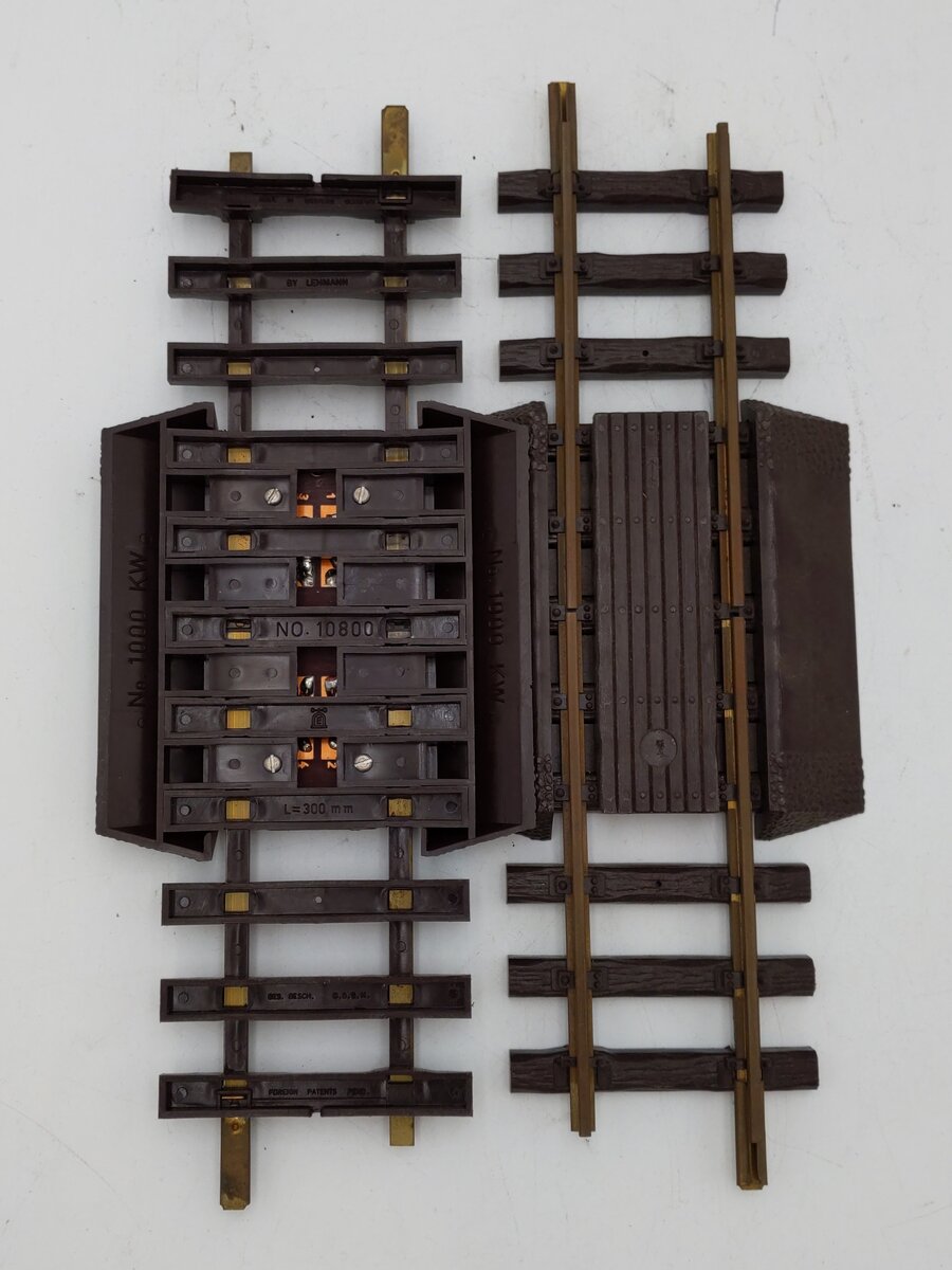 LGB 1000KW G Scale Crossing Track Section (2) VG/Box