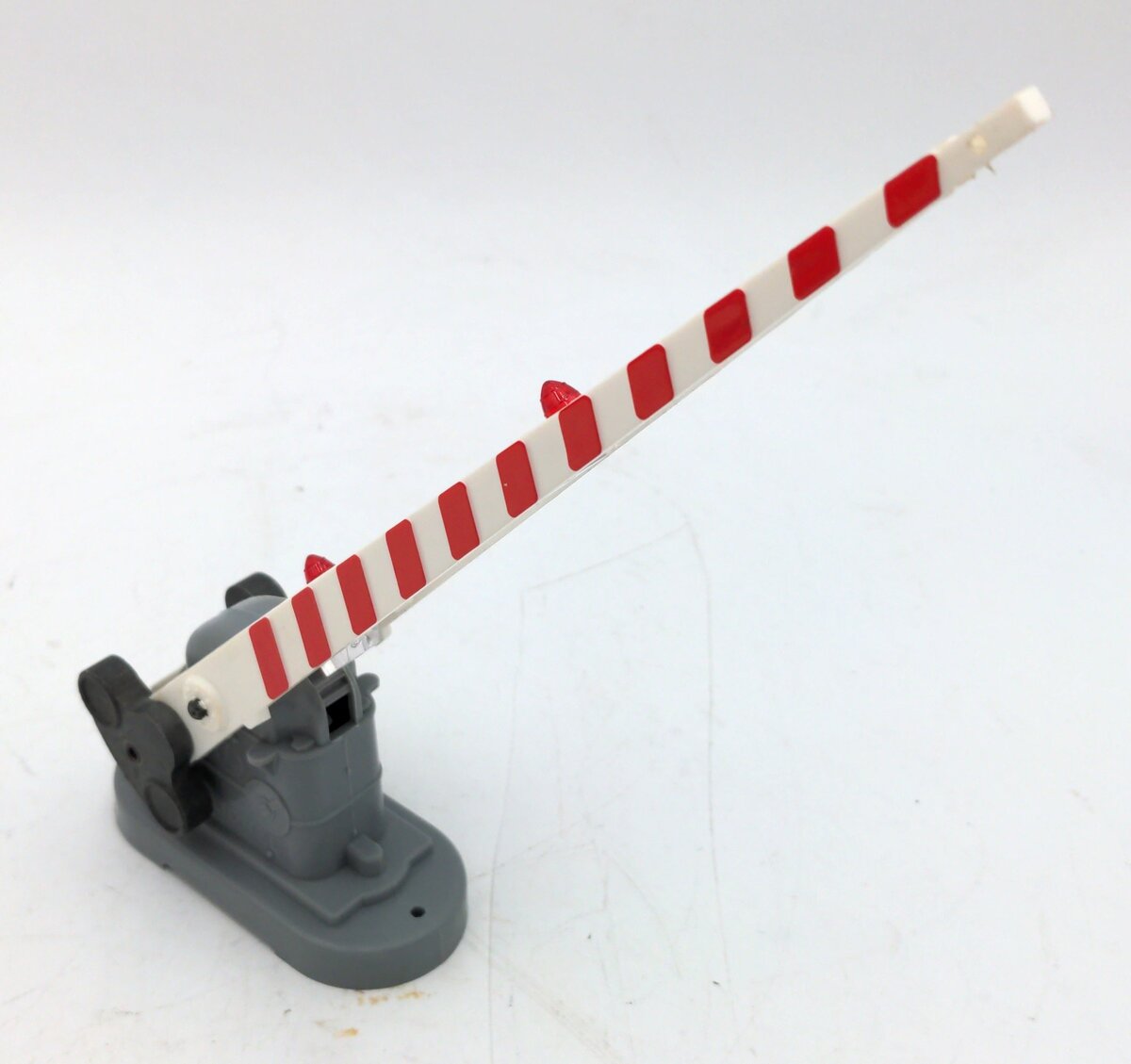 Lionel 6-12714 O/O27 Gauge Automatic Crossing Gate VG/Box