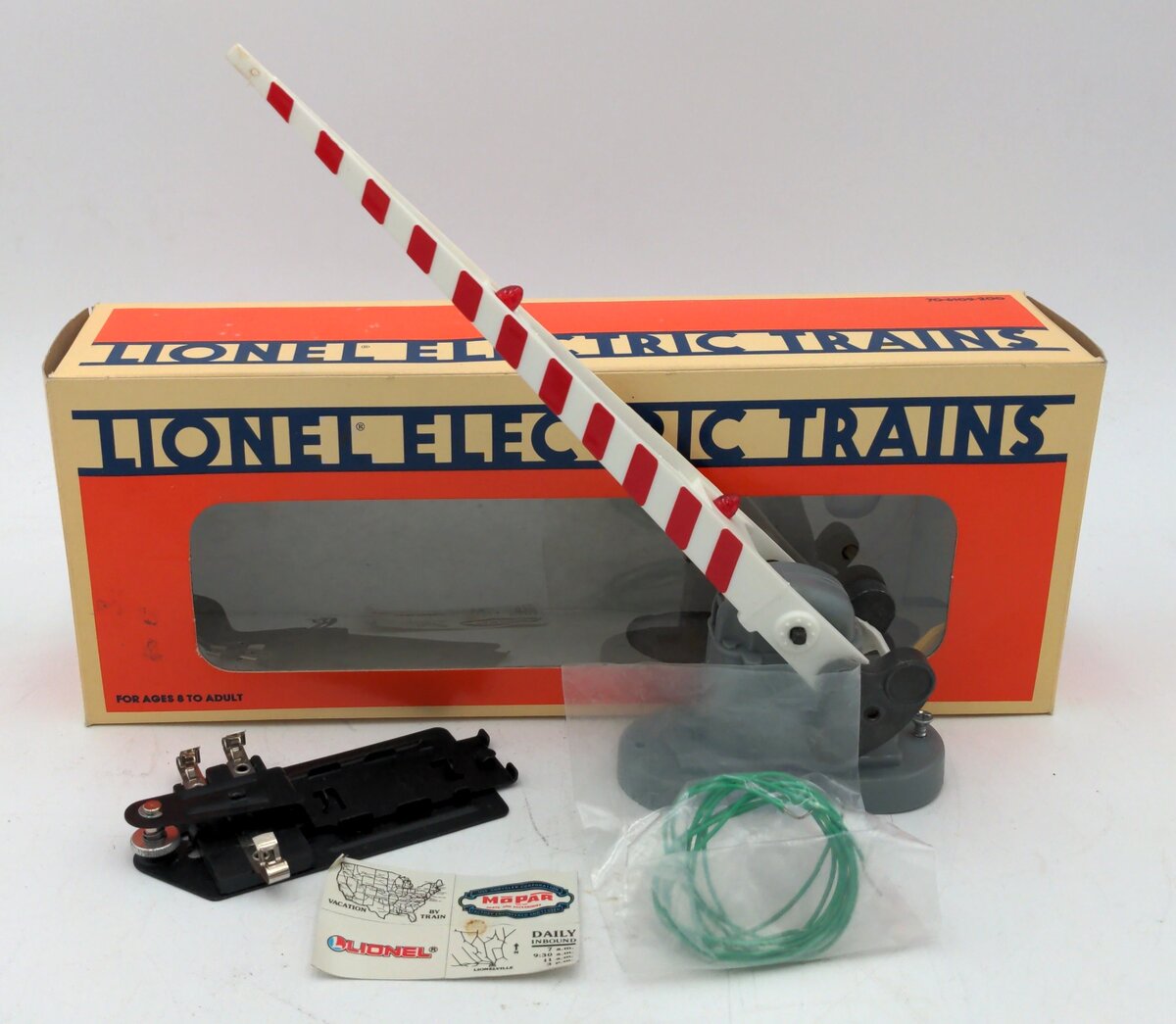 Lionel 6-12714 O/O27 Gauge Automatic Crossing Gate VG/Box