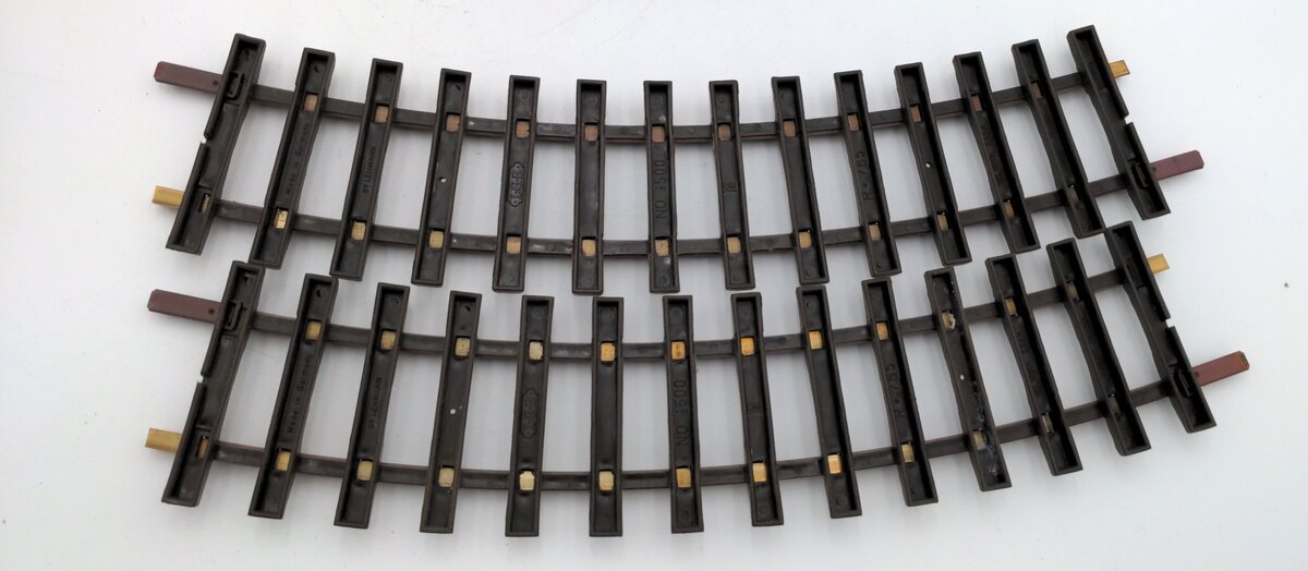 LGB 15000 Wide Radius Curved Track (Pack of 9) VG/Box