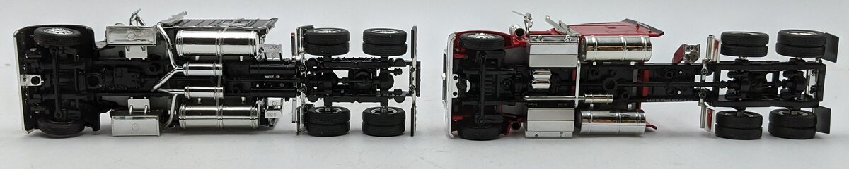 Trucks N' Stuff 734-100123 1:53 Diecast Assort #2 Kenworth W900L & Peterbilt 389 VG/Box
