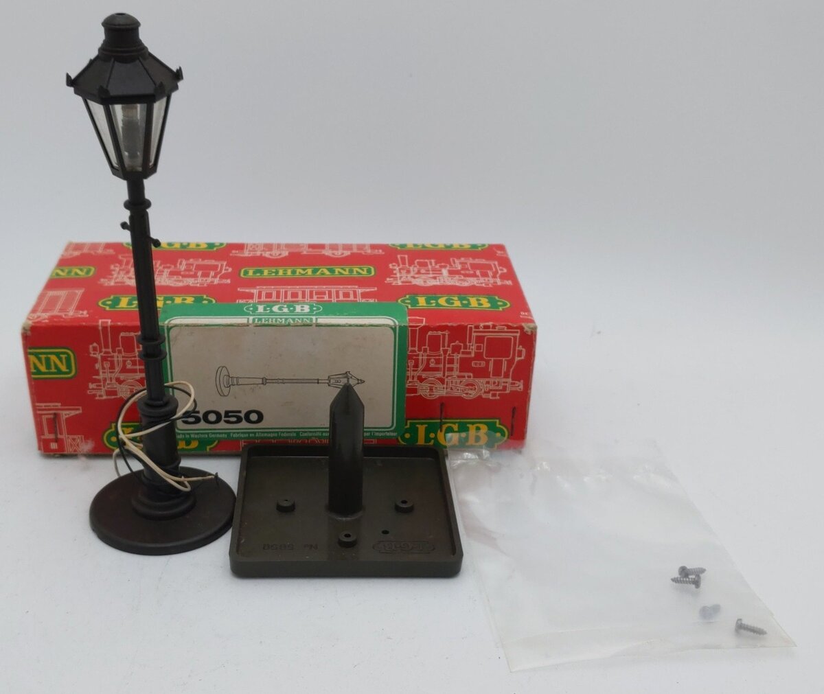 LGB 5050 G Scale Nostalgic Street Lantern Post 14 - 18 Volt EX/Box