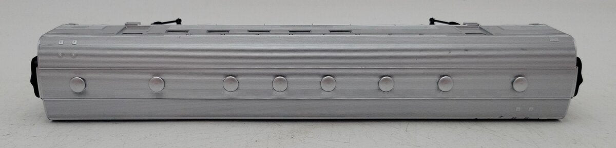 Walthers 932-6451 HO Southern Budd RPO Passenger Car LN/Box