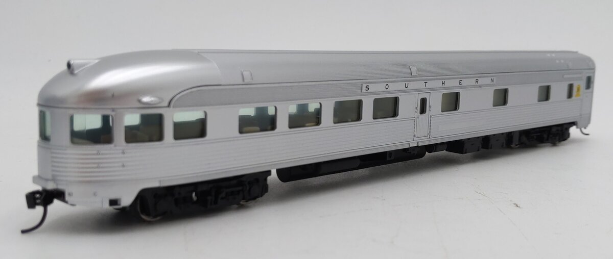 Walthers 910-30362 HO Southern Railway 85' Budd Observation Car LN/Box